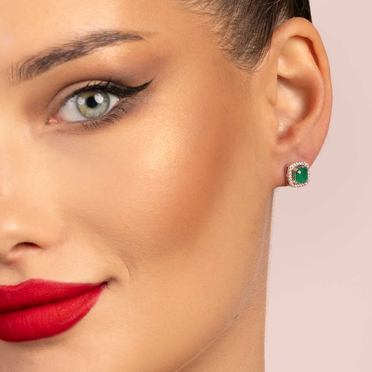 Orecchino a lobo zircone colore