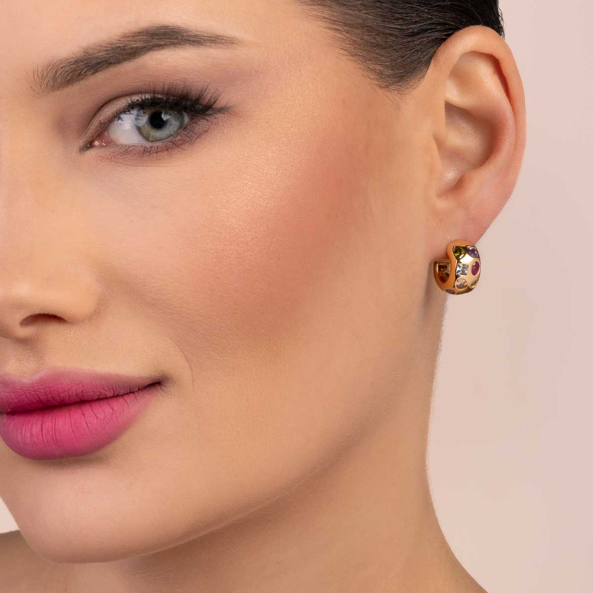 Orecchino Cerchio liscio zirconi multi