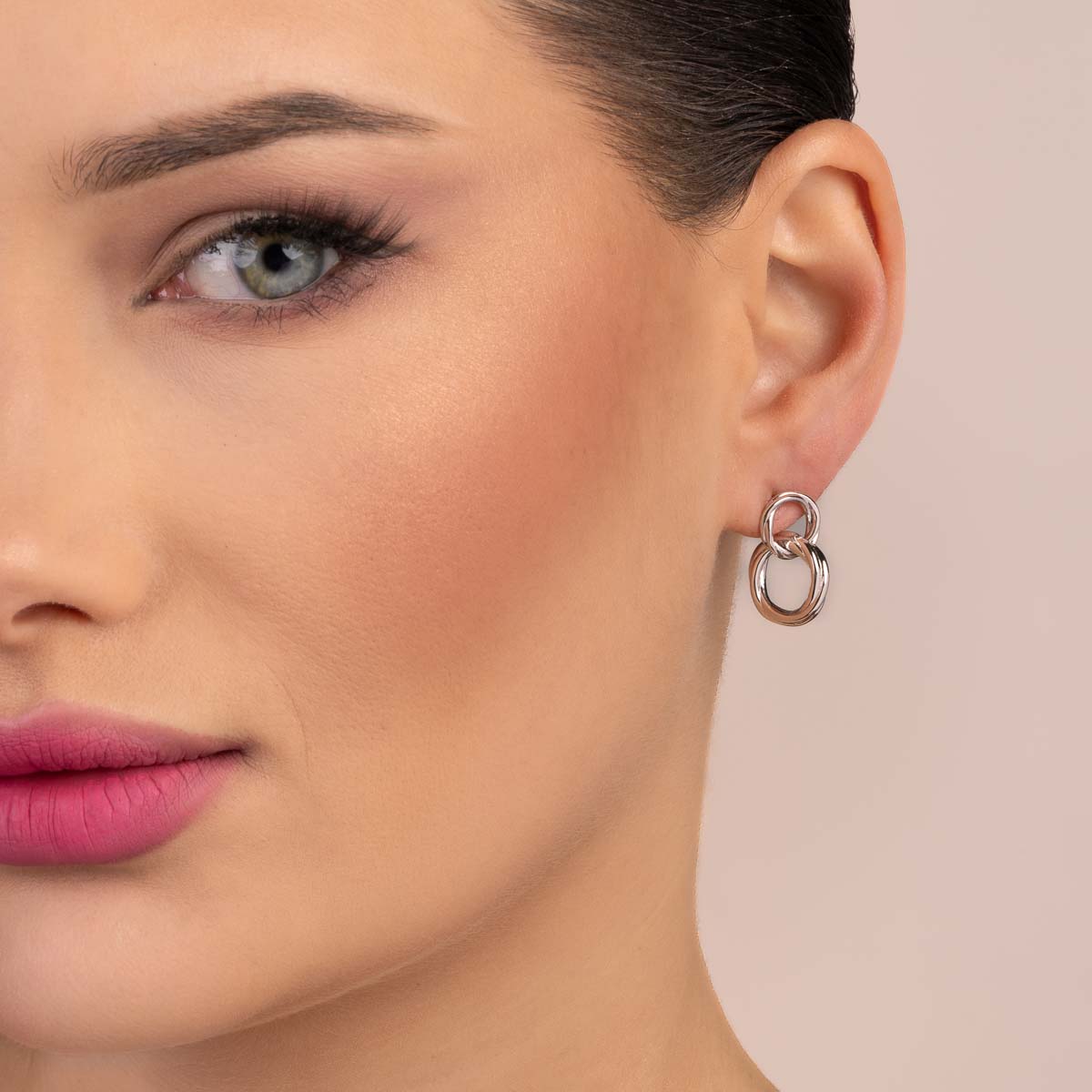 Orecchino doppio tondo liscio