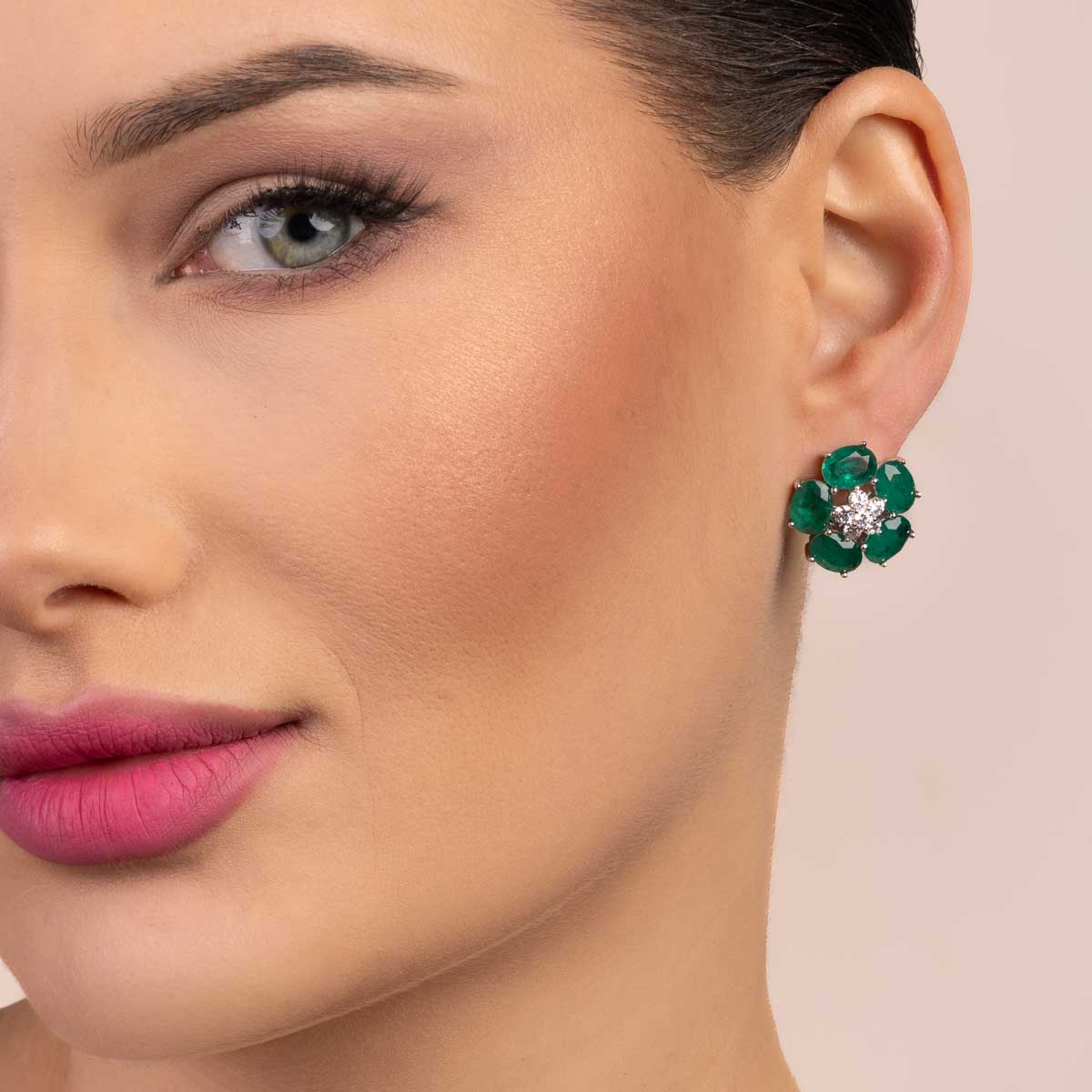 Orecchini Fiore lobo zirconi smeraldo