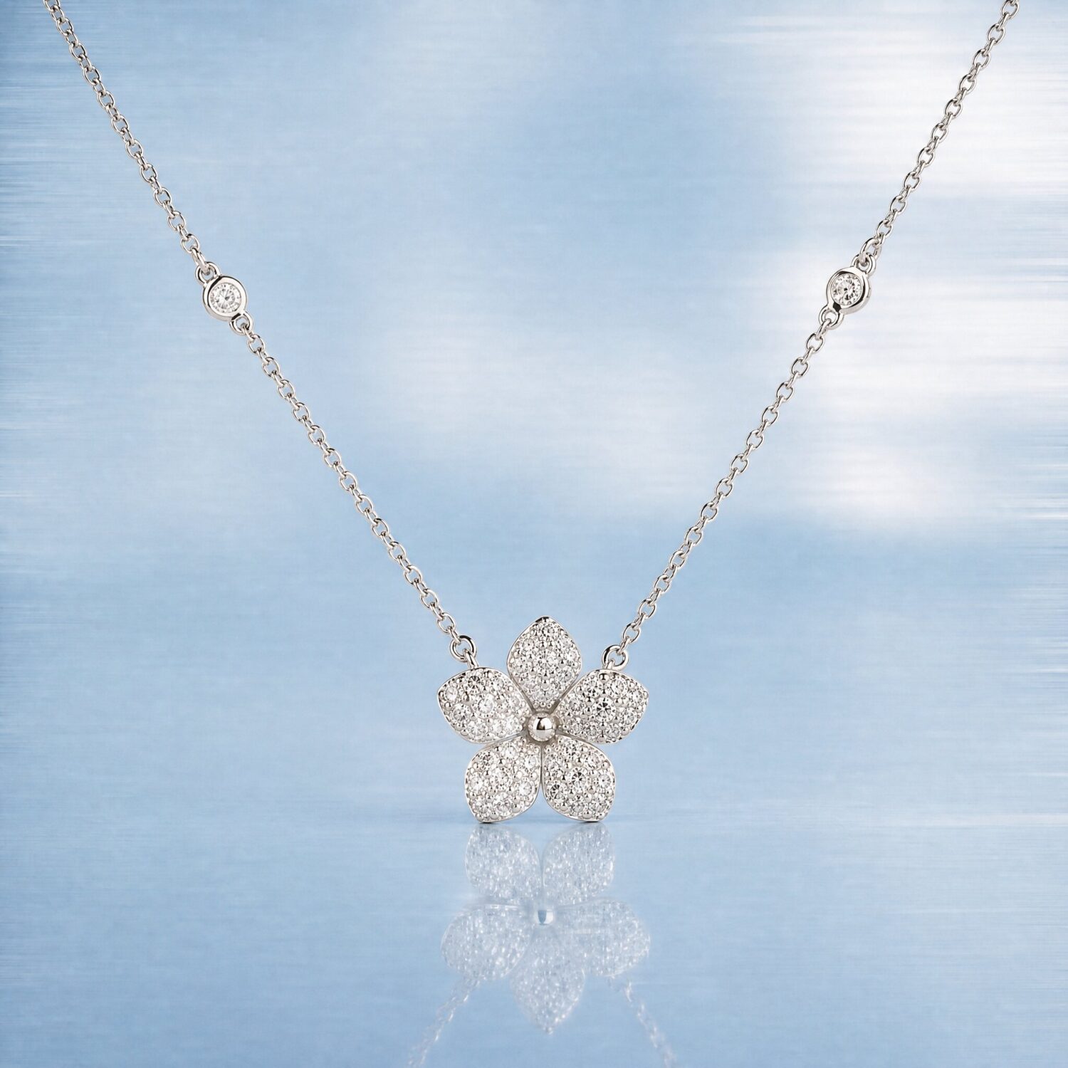 Ciondolo fiore pave'