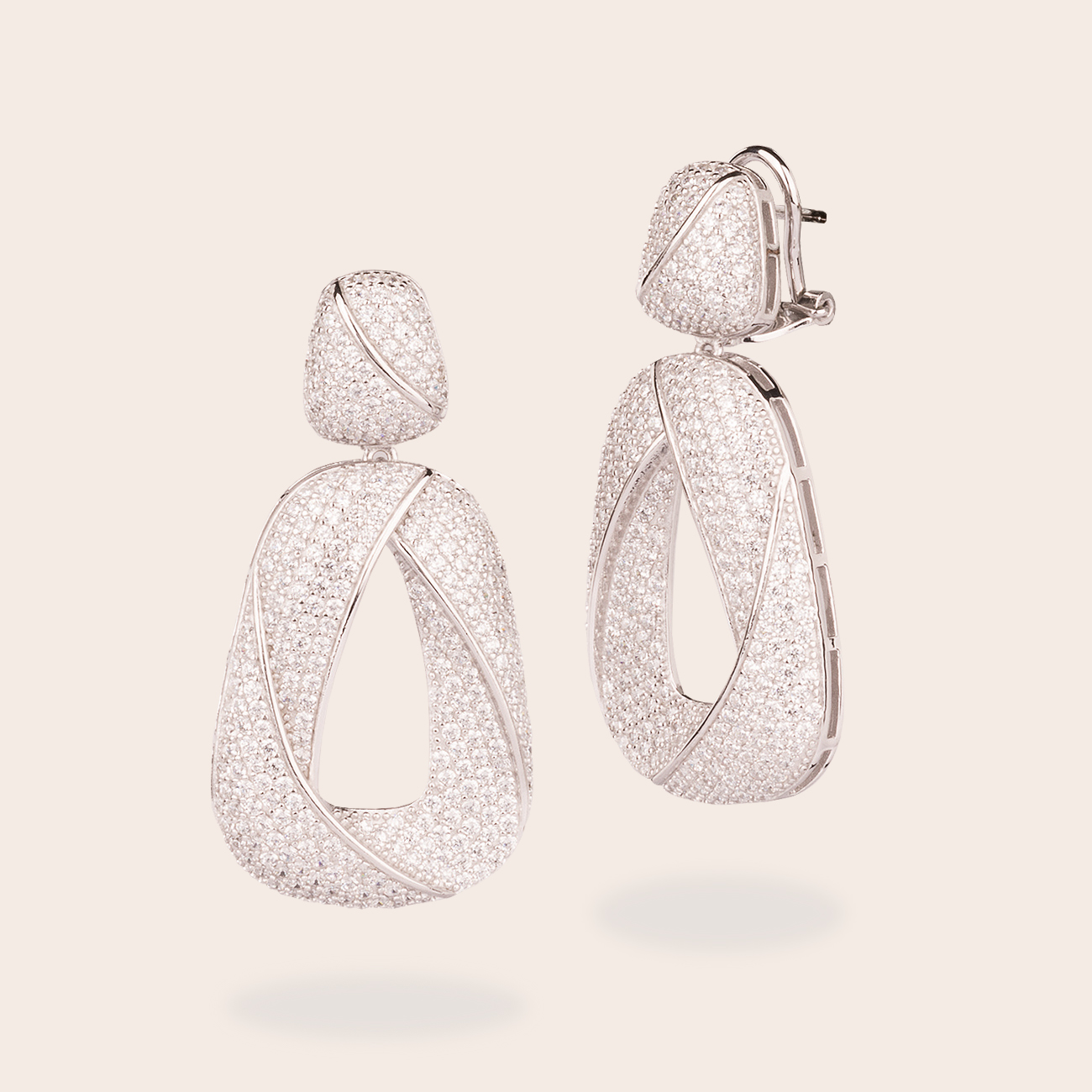 Orecchino geometrico pave' zirconi